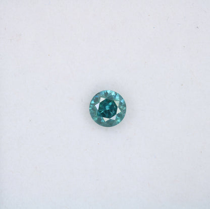 0.52 CT Green Round Brilliant Cut Diamond for Engagement Rings and Gold Band Settings