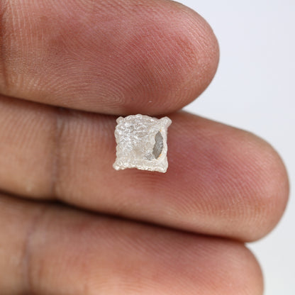 3 CT Natural Rough Raw Diamond For RingFor Gold Ring Diamonds