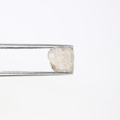 3 CT Natural Rough Raw Diamond For RingFor Gold Ring Diamonds