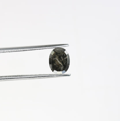 1.23 CT Oval Shaped Salt and Pepper Diamond | Elegant Gold Ring | Unique Engagement Jewelry | Artisan Design