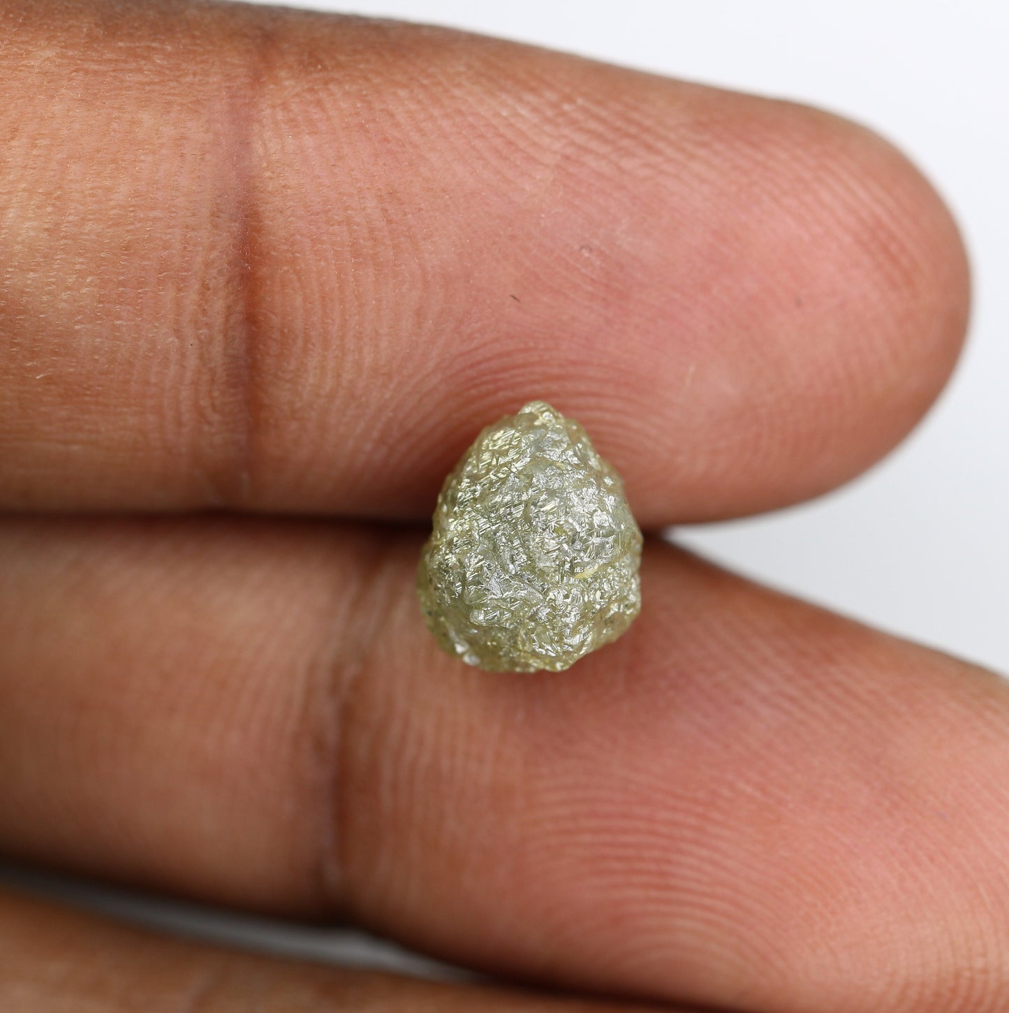 4.70 CT Light Green Rough Uncut Diamond For Engagement RingFor Gold Ring Diamonds
