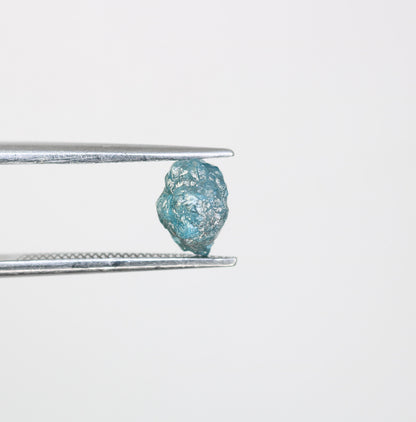1.32 CT Blue Uncut Rough Diamond For Engagement RingFor Gold Ring Diamonds