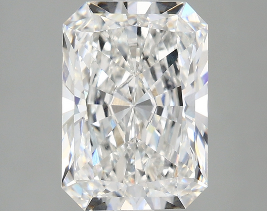 3 CT Radiant Cut Lab Grown Diamond IGI Certified