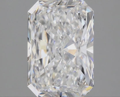 2 CT Radiant Cut Lab Grown Diamond IGI Certified