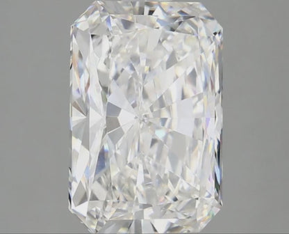 3 CT Radiant Cut Lab Grown Diamond IGI Certified