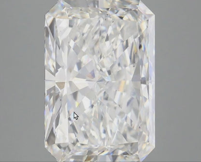 4 CT Radiant Cut Lab Grown Diamond IGI Certified
