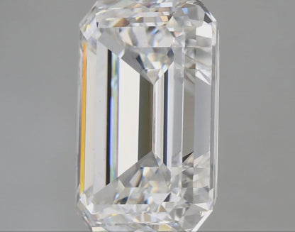 5 CT Emerald Cut Lab Grown Diamond IGI Certified